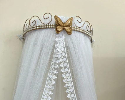02 dossel meia lua arabesco perolas borboleta dourado