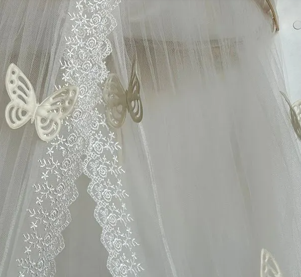 03 mosquiteiro tule com renda e borboletas branco