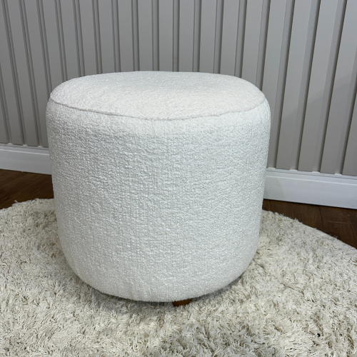 02 pufe dot pes madeira